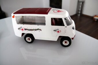 prodám velkou sadu Schleich - 3