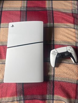 Playstation 5 slim digitál - 3