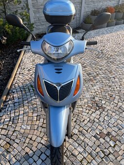 Honda SH 125 ccm rok 2003 - 3