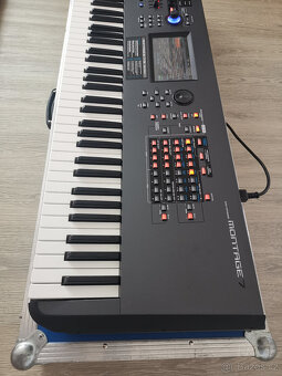 Yamaha Montage 7 + case Thon - 3