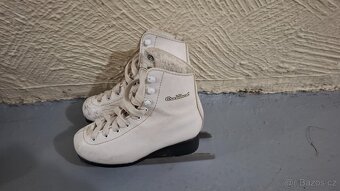 Dívčí brusle na led vel. 31 - 3