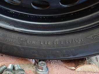 Orig Sada Kola Fabia 4 IV Zánovní nová 600 km r23 zimní - 3