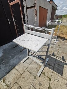 Stojany na dveře a malířské stojany - 3