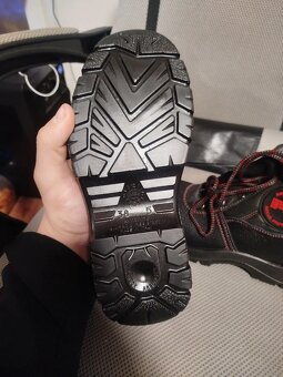 Kotníková pracovní obuv Ritmo mf S3 src černá (nové) - 3