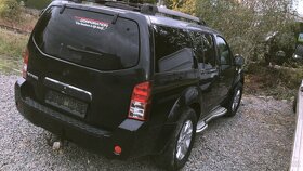 Prodám náhradní díly Nissan Pathfinder - 3