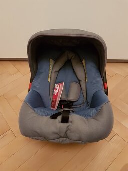 Dětská autosedačka ŠKODA Baby One - nová - 3