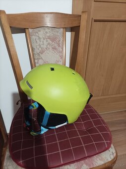 Lyžařská helma - 3