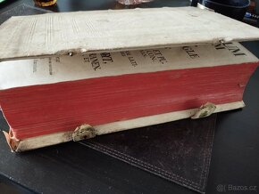 starožitná kniha rok 1733 - 3