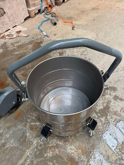 průmyslový vysavač Karcher IVM 60/36-3 - 3