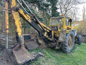 Traktor bagr belarus - 3