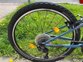 26" lehké kolo Rock Machine alu rám XS 14" jak nové - 3