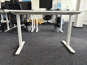 6 nových kancelářských stolů 120x60 Stauning - 3