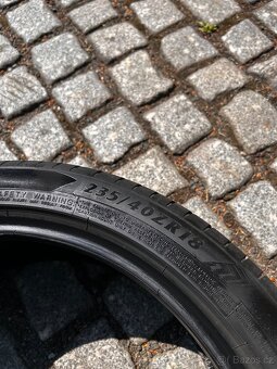 Gumy Qirin 990 235/40 zr18 letní - 3