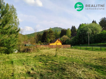 Stavební pozemek 963m² v obci Noviny pod Ralskem - 3