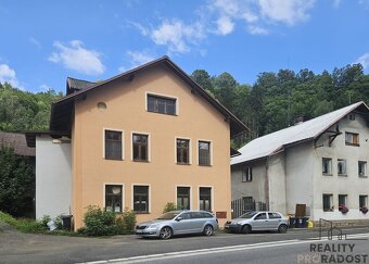 Prodej velkého domu k rekonstrukci na úpatí Českého ráje - 3