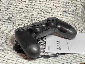 Ovladač pro PlayStation - 3