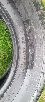 Letní pneu Conti 215/65/15C 9,5mm - 3