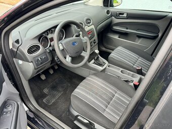 Ford focus liftovy model Motor 1.6 tdci Rok vyroby 2010 Naje - 3