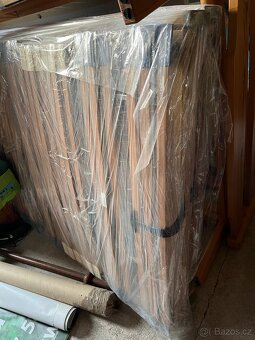 2x postel z masivu 90x200 a polohovací rošty - 3