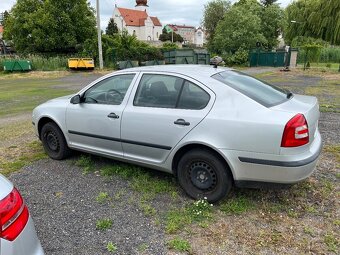 Škoda Octavia II 1.6 mpi, rv 2005 - 3