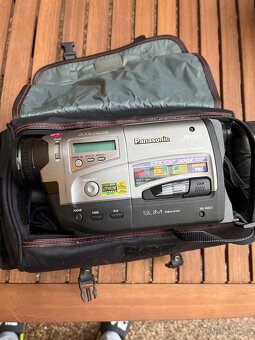 Video kamera Panasonic RX67 - 3