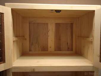Prodám novou selskou kredenc z masivu bez povrchové úpravy - 3