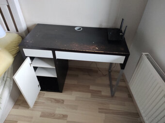 Psací stůl za odvoz - 3