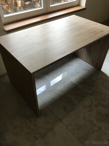 Kancelářský stůl - 3
