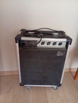 Bass kytara SX Vintage + kombo - 3