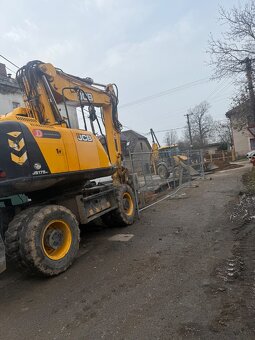 Hledáme šikovné strojníky – bagristy - 3