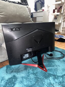 Herní LCD Monitor - 3