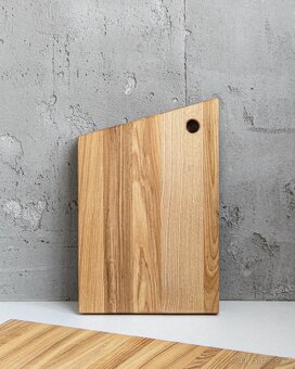 Dřevěné masivní krájecí prkno. - 3