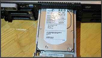 Server Dell PowerEdge 2950, Xeon E5310, 6GB DDR2, 4x146GB RA - 3