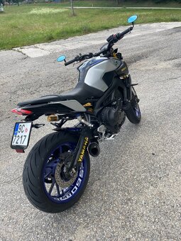 Yamaha mt09-SP - 3