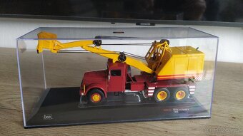 Tatra 111 D030 A  ,IXO 1:43 - 3