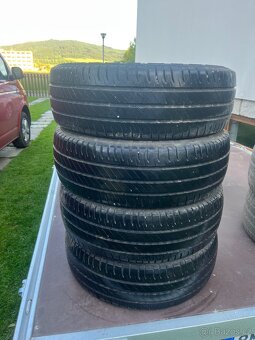 205/65 R16C 107/105 T - 3