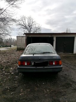 Ford Sierra 2.0i LX DOHC 88 kW - 3