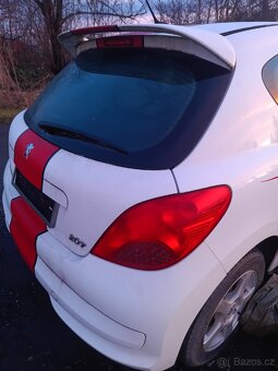Peugeot 207 - 3