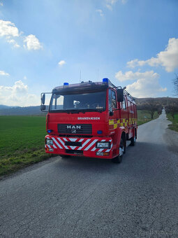 Hasičské Vozidlo MAN LE220B r.v. 2002 2350 l voda - 3