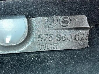 Levý a pravý hagus černá 575860025 575860026 Škoda Karoq 7N - 3