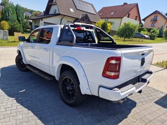Dodge Ram 1500 5.7 HEMI 4x4 - 2021 - OFFROAD PAKET - 3
