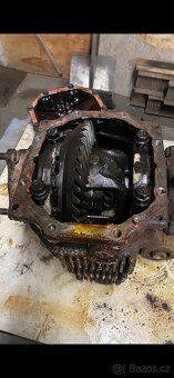 Lexus is 200 - 3