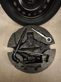 Dojezdové kolo Volvo, Ford - R17 - 3