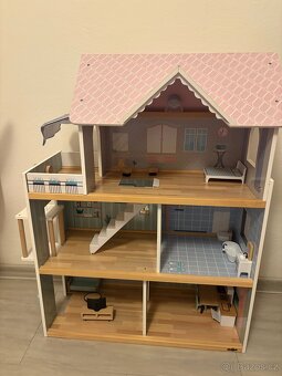 Domeček pro panenky - 3