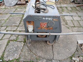 Stavebni vrátek - 3