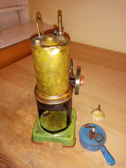 Model parního stroje ITES s příslušenstvím - 3