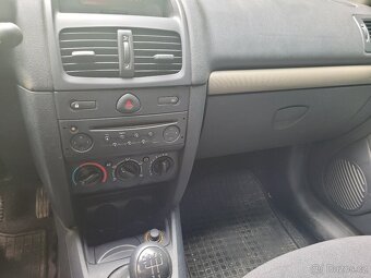 Renault Clio 1,2 43kw - 3