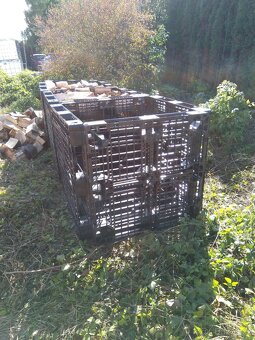Skladovací kontejnery/boxy na palivové dřevo. - 3