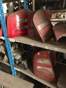 Škoda Octavia 1 Combi - kufrové dveře - 3