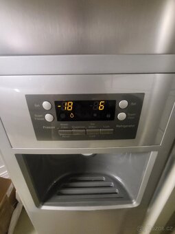 Americká lednice Bosch - 3